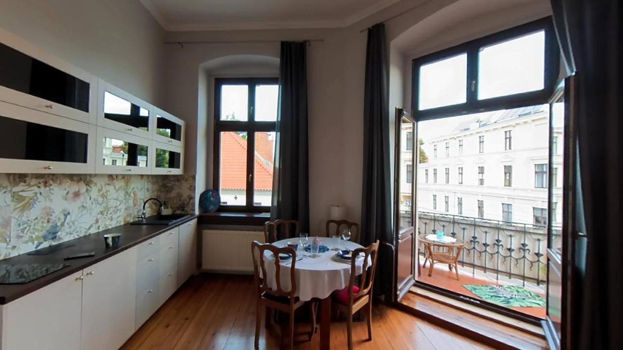 Astronomiczny Apartament , Mieszkanie 2 Pokojowe. Parking. Stary Toruń Екстериор снимка